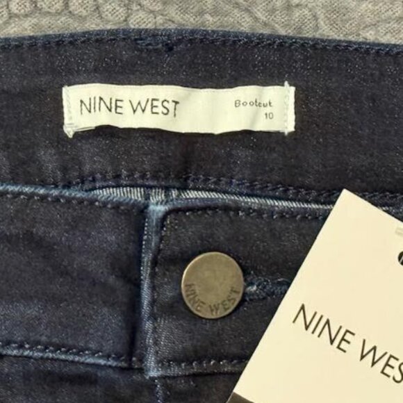 NWT - Nine West Dark Wash Boot Cut Jean - Picture 4 of 7